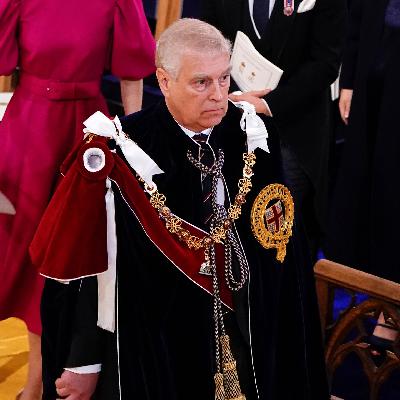 Missbrauchsvorwürfe - Kommentar: Der gefallene Prinz sollte ins Exil befördert werden