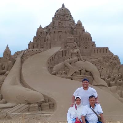 My Parents Taking Over Taiwan!