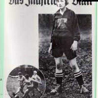 Lotte Specht and Damen Fussball Lotte Specht and Damen Fussball