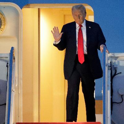 Trump Hints at Third Term Despite Constitutional Ban, Says “Not Joking”