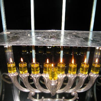 Episode 267: נרות חנוכה Episode 267: נרות חנוכה