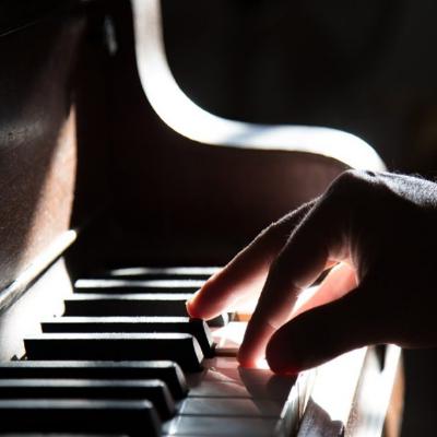 8▐ Osvaldo Soriano ▐ Don Salvatore, Pianista del Colón