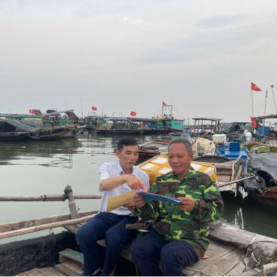 Tiêu điểm - Quảng Ninh: Tuyên truyền bầu cử tới ngư dân, sẵn sàng cho ngày hội lớn