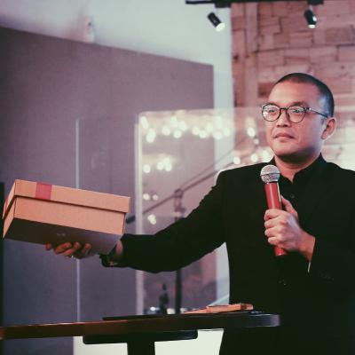 Michael Hutagalung - Hadiah Berupa Hadirat
