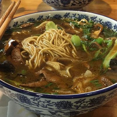 《繁花》中的上海美食记忆
