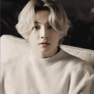 "Still With You" por Jungkook de BTS "Still With You" por Jungkook de BTS