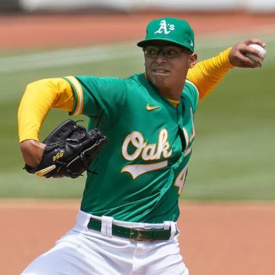 Kershaw falls from heaven, Boston still on top, Luzardo breaks his finger during a video game Kershaw falls from heaven, Boston still on top, Luzardo breaks his finger during a video game