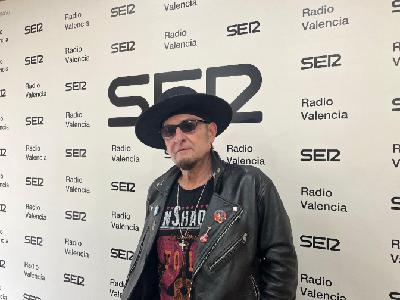 Entrevista a Carlos Segarra, de 'Los Rebeldes' Entrevista a Carlos Segarra, de 'Los Rebeldes'