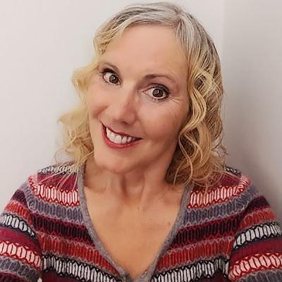 Unlock Your Inner Healer: Transform Your Life Through Holistic Wellness with Sarah Dawkins
