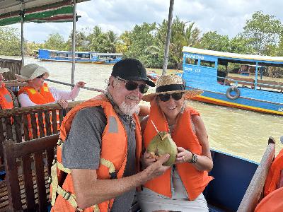 Episode 34 - Smooth Sailing Tips with Gisele & Ken