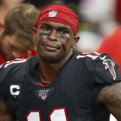 Julio Jones left Us