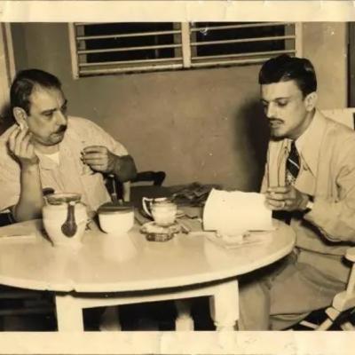 #1083- "El puertorriqueño dócil" de René Marqués #1083- "El puertorriqueño dócil" de René Marqués