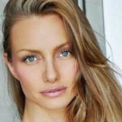 Larissa Drekonja - @larassiral