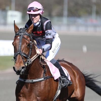 #320 - Ronja Walter - über Perfektion, Erfolg und die Liebe zu den Tieren #320 - Ronja Walter - über Perfektion, Erfolg und die Liebe zu den Tieren