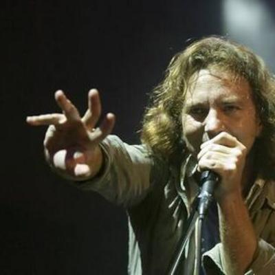 World wide suicide  **Pearl Jam** World wide suicide  **Pearl Jam**
