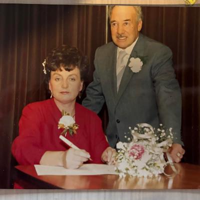 Things Are A Lot Simpler Now in Christ x Happy Wedding Anniversary to Mum and Dad!