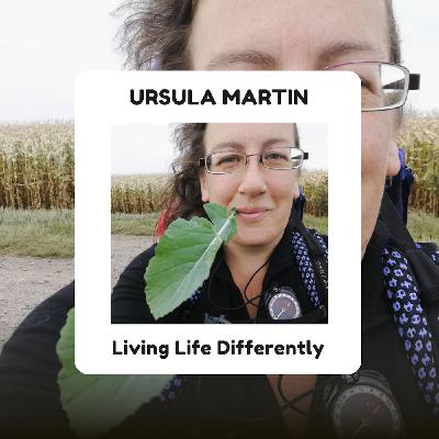 EP15 - Ursula Martin - One Woman Walks