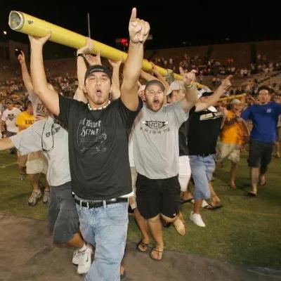 Cinci Recap, OK State preview, storm the field?