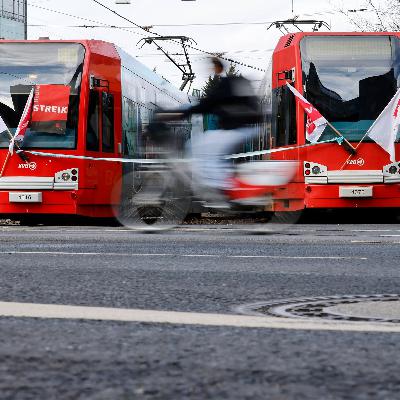 Warnstreiks befeuern Debatte über Einschränkung des Streikrechts Warnstreiks befeuern Debatte über Einschränkung des Streikrechts