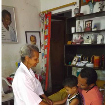 Benzedeira e Raizeira mineira, Dona Piu em um batepapo muito interessante, com Claudiney Penaforte