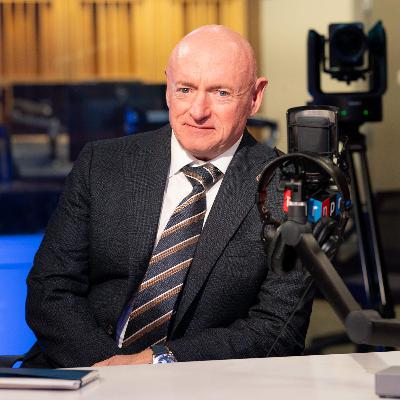 Sen. Kelly says Trump doesn't “understand the Constitution”