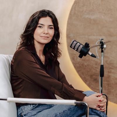 Cześć, tu Adrianna Sobol. Zapraszam Cię do podcastu „Zdrowie zaczyna się w głowie”.