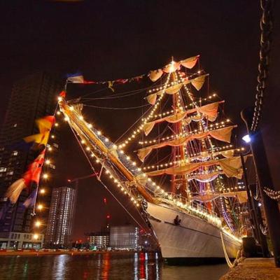 MENSAJE EN PUERTO: HUBO UN HOMBRE MENSAJE EN PUERTO: HUBO UN HOMBRE