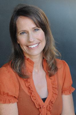 Kathy Fettke: Why Commerical Real Estate Market Will Be The First Domino To Fall