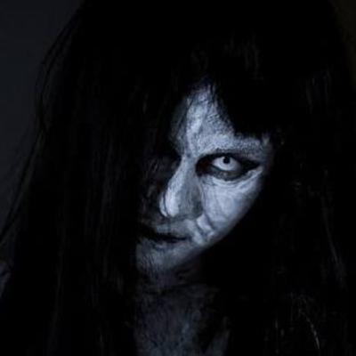 08. HOROR!!! Gara-gara salah nyebut doang! (with Ari Omi) 08. HOROR!!! Gara-gara salah nyebut doang! (with Ari Omi)