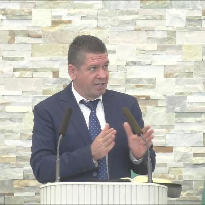 Timpul, prieten sau dușman? - Marius Livanu