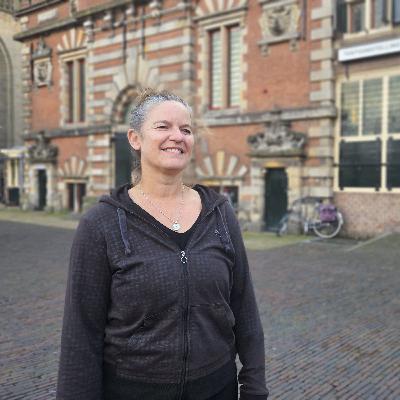 Rianne Huystee over de tentoonstelling over pleegzorg Rianne Huystee over de tentoonstelling over pleegzorg