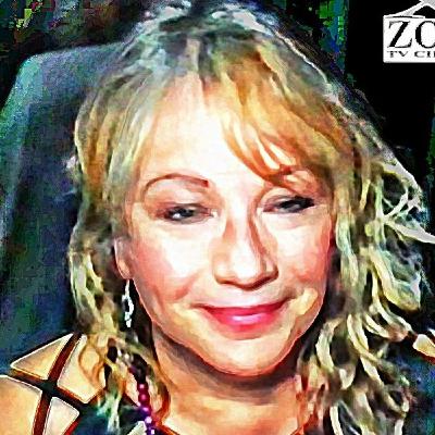 Rob McConnell Interviews - HOLLY HALL - Astrologer, Clairvoyant