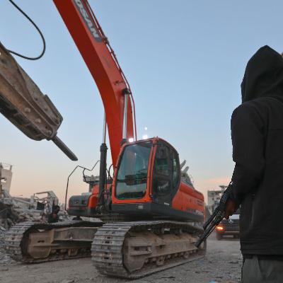 Hamas, Red Cross continue search for captives’ bodies amid ongoing Israeli shelling in Gaza Hamas, Red Cross continue search for captives’ bodies amid ongoing Israeli shelling in Gaza