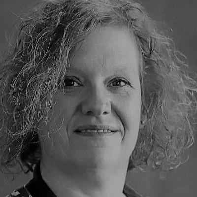 Nuria Riera Nuria Riera