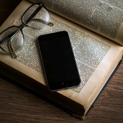 What’s right: Phone ban in Kentucky boosts book reading