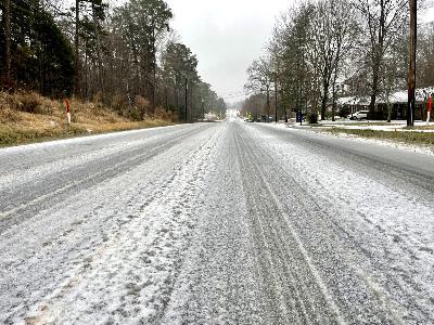 Local News Roundup: Charlotte braces for winter storm; flu deaths spike in NC and SC; person found dead during count to assess homelessness
