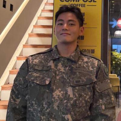 Never-Seen-Before Photos Of BTS’s V In Uniform Goes Viral