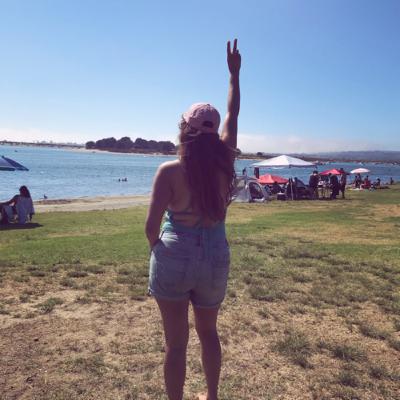 01 How I went from feeling unfulfilled in my job & relationship to a thriving self-employed woman. 01 How I went from feeling unfulfilled in my job & relationship to a thriving self-employed woman.