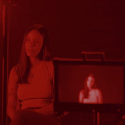 הבמאית של 'אפס ביחסי אנוש': "התצפיתניות גילו מסירות נפש ודווקא אותן לא הצילו"