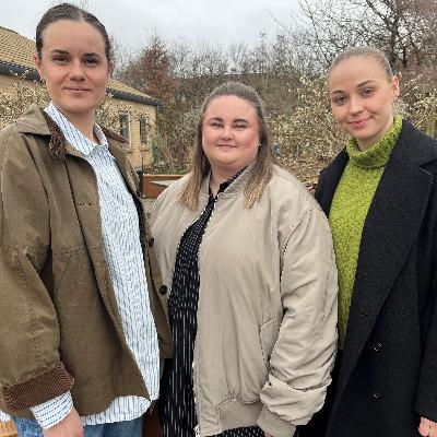 Kirstine, Katrine og Nanna arbejder med børn, der har brug for mere end behandling – "Vi gør en afgørende forskel hver dag". Kirstine, Katrine og Nanna arbejder med børn, der har brug for mere end behandling – "Vi gør en afgørende forskel hver dag".