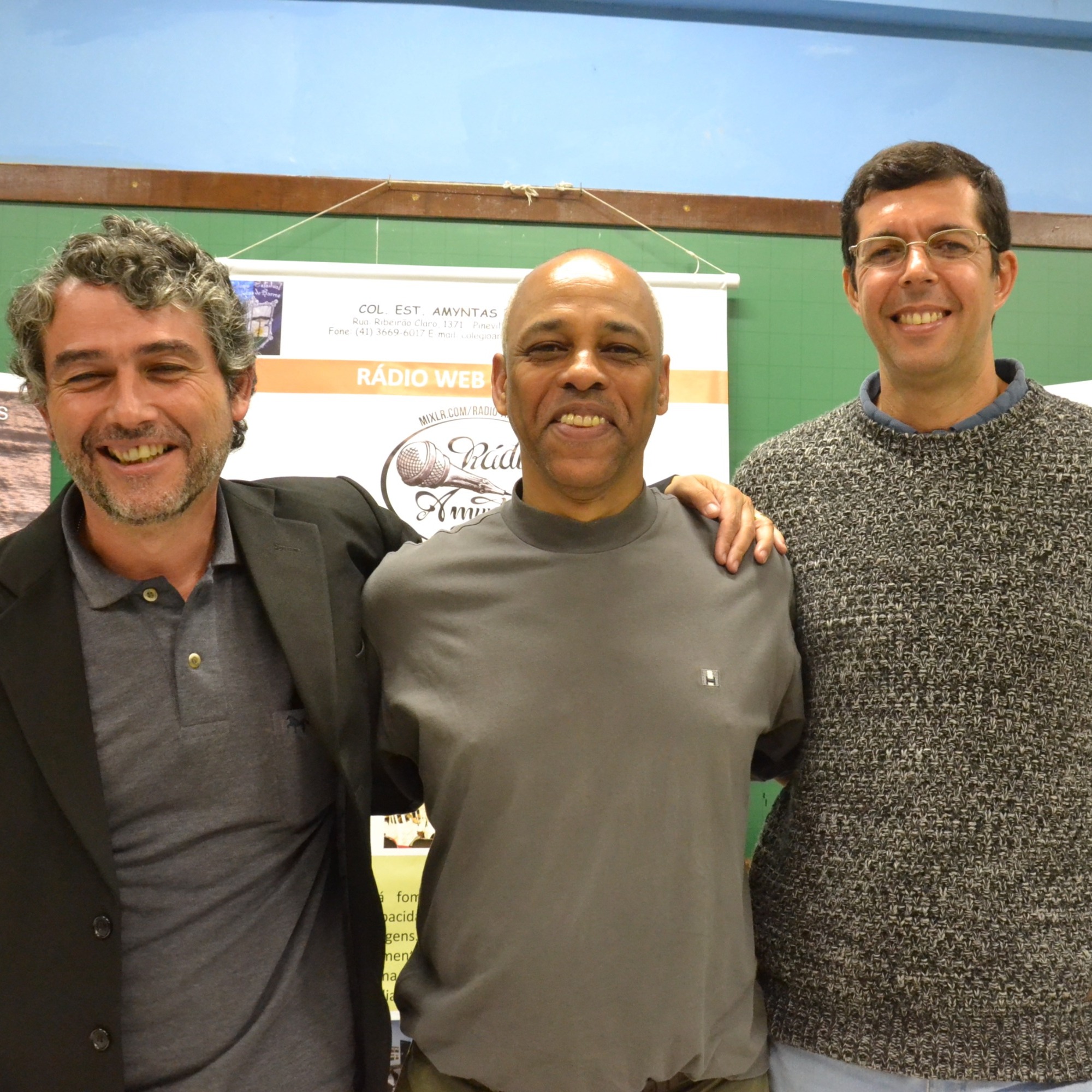 Rádio Camélia/NESEF/UFPR - filosofia, cotidiano e as possibilidades do pensamento crítico