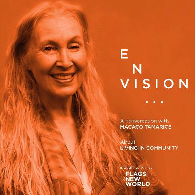 E013 living in community with Macaco Tamarice E013 living in community with Macaco Tamarice