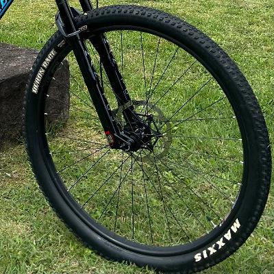 最近気になる自転車のタイヤ周りのお話。 最近気になる自転車のタイヤ周りのお話。