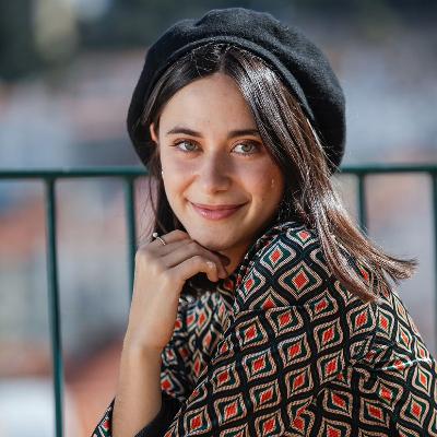 #11 - BEATRIZ FRAZÃO E A ANNE FRANK