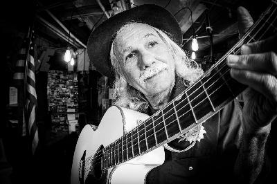 From Pete Seeger to Today: Rik Palieri’s Folk Music Journey – Rocket Shop Radio Hour – 19 March 2025 From Pete Seeger to Today: Rik Palieri’s Folk Music Journey – Rocket Shop Radio Hour – 19 March 2025