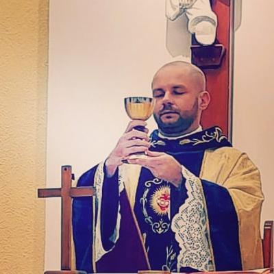 O único mal , o único bem . O único mal , o único bem .