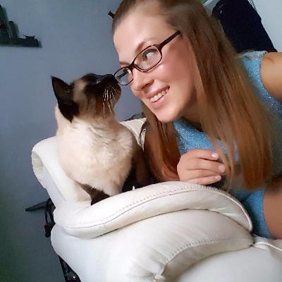 Frau_Em aka Günni -> @_onosecond