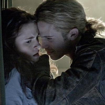 Chapter 22 ; Hide and Seek ; Twilight (Book 1) Chapter 22 ; Hide and Seek ; Twilight (Book 1)