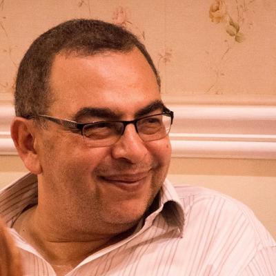 ربع مشكل | أحمد خالد توفيق .. العراب في المحطة بعد الأخيرة