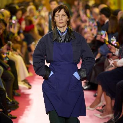 时尚工业的文化挪用与幻境建构:从Miu Miu的“杀鱼服”说起 时尚工业的文化挪用与幻境建构:从Miu Miu的“杀鱼服”说起